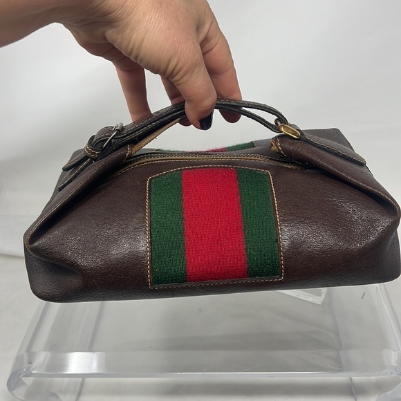 Gucci 1950’s Vintage Leather and Webbing Beauty Bag Dopp Case - Picture 2 of 16
